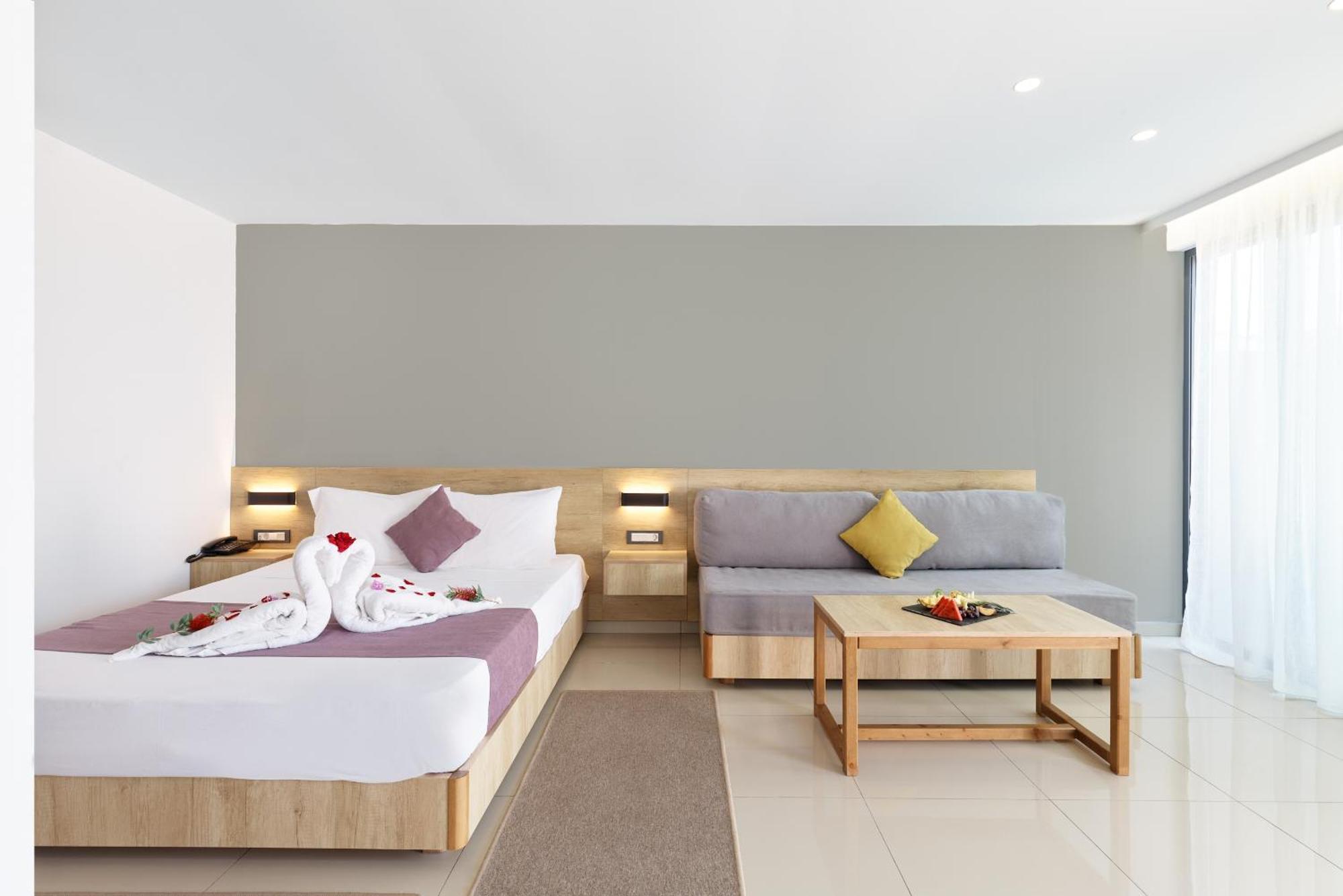 Galini Palace 5*